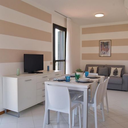 Appartamenti In Residence Portosole E Residence Tamerici Con Piscina-Cavallino Treporti Eksteriør billede